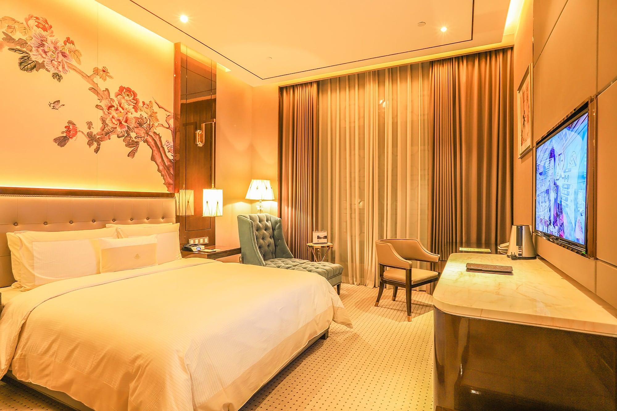 Royal Garden Hotel Shanghai-Free Shuttle To And From Disney & Pvg & Close Metro Line2 Easy To Sha New Expo Exteriér fotografie