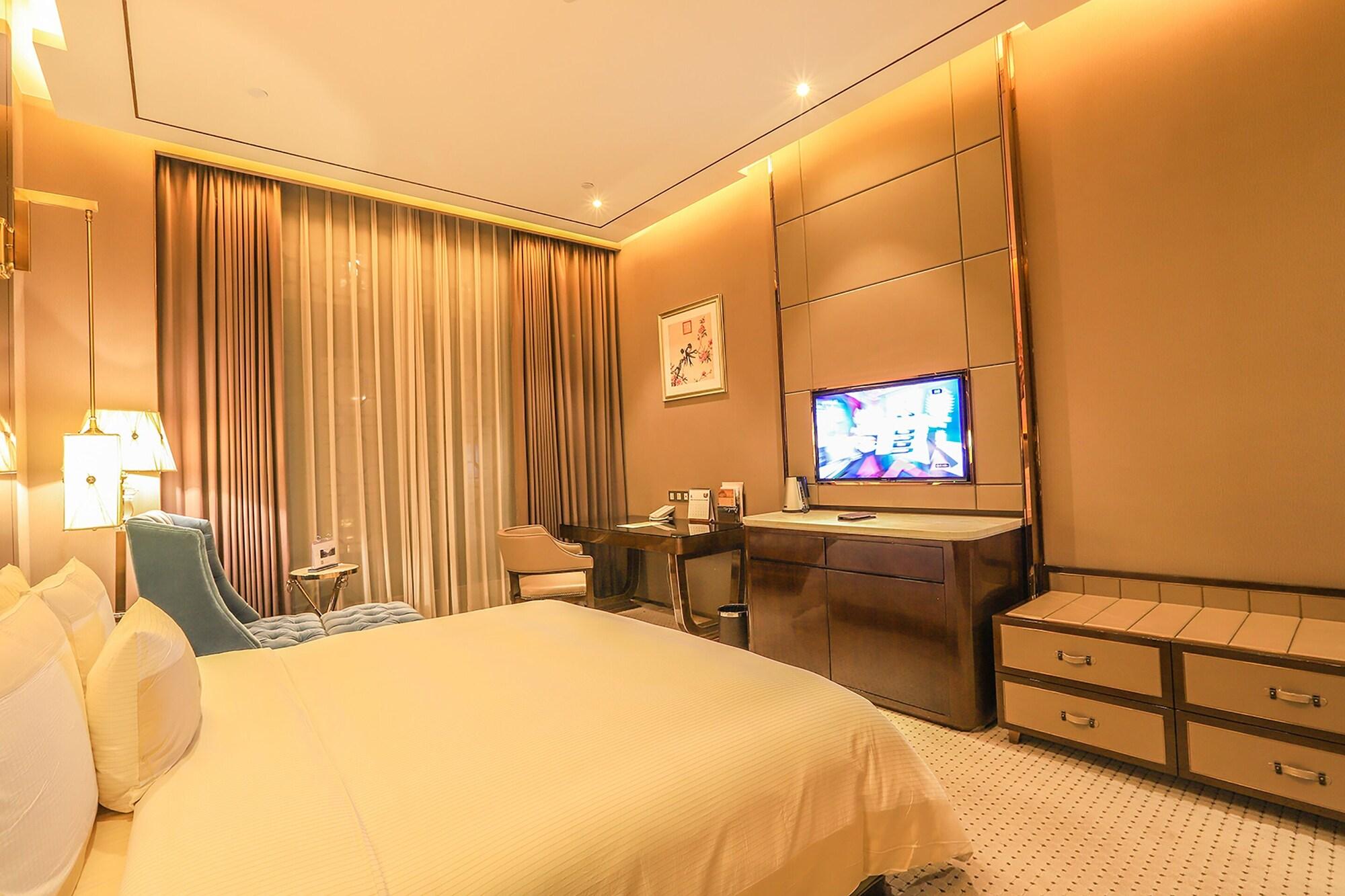 Royal Garden Hotel Shanghai-Free Shuttle To And From Disney & Pvg & Close Metro Line2 Easy To Sha New Expo Exteriér fotografie