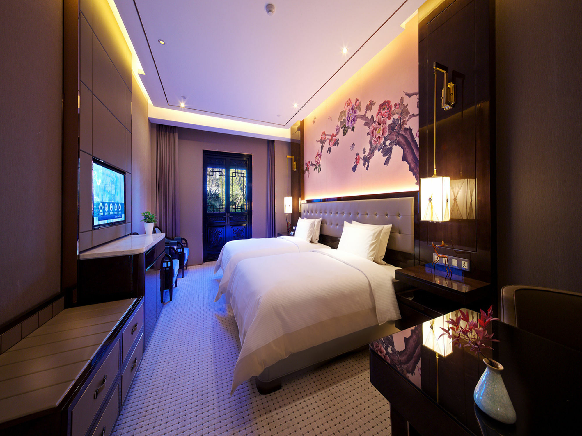 Royal Garden Hotel Shanghai-Free Shuttle To And From Disney & Pvg & Close Metro Line2 Easy To Sha New Expo Exteriér fotografie